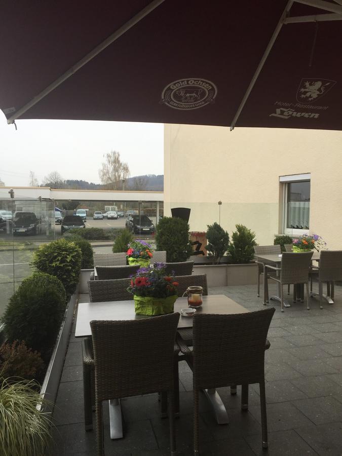 Hotel-Restaurant Lowen Süßen Exterior foto